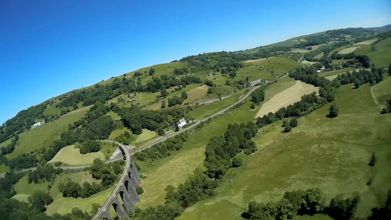 vol au dessus du viaduc de Saint Saturnin