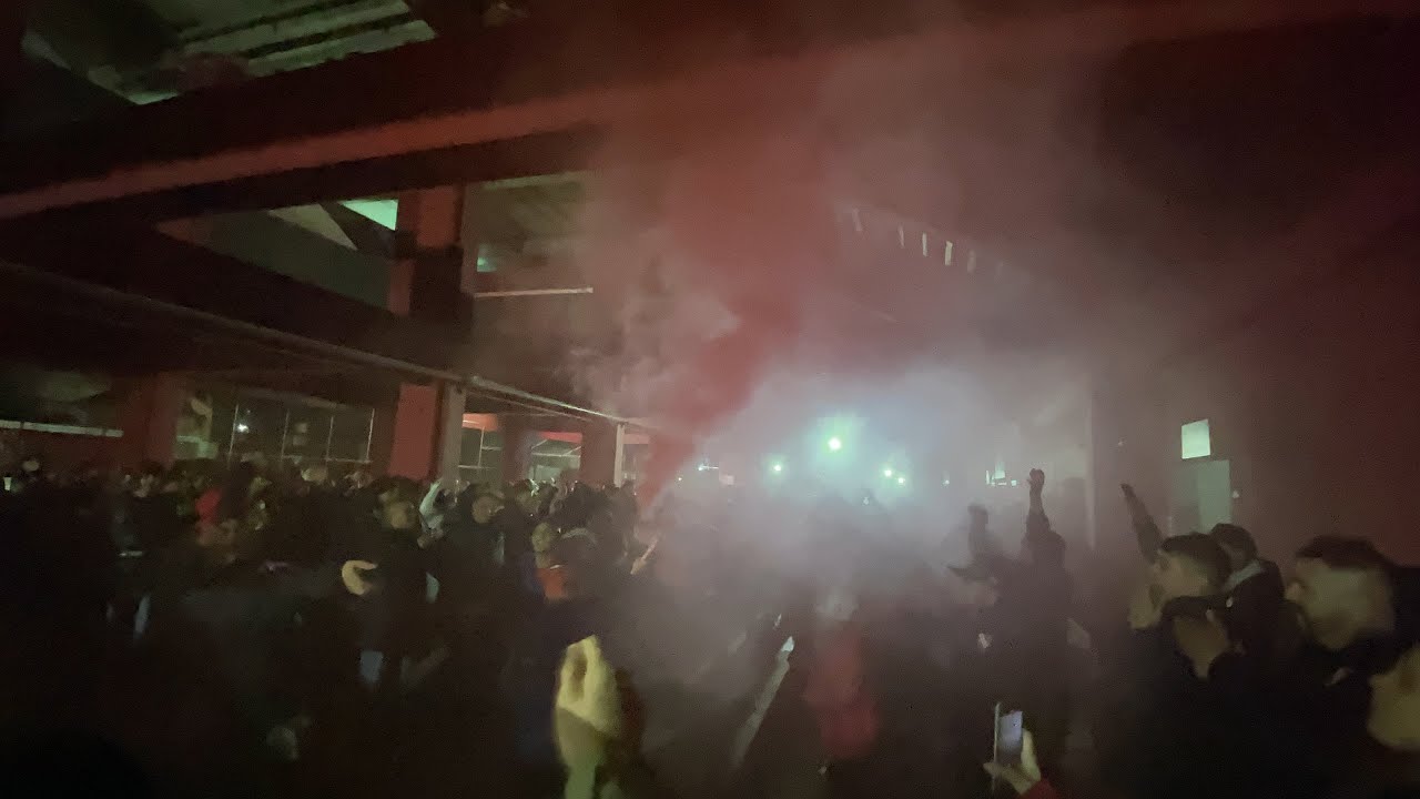 Y EN EL MARACANÁ DI DOS VUELTAS - TEMA NUEVO INDEPENDIENTE - RITMO CLAROBSCURO - LA VELA PUERCA