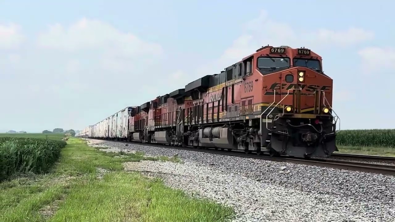 8/1/25 Very cool day with some cool trains on the Chillicothe Subdivision 