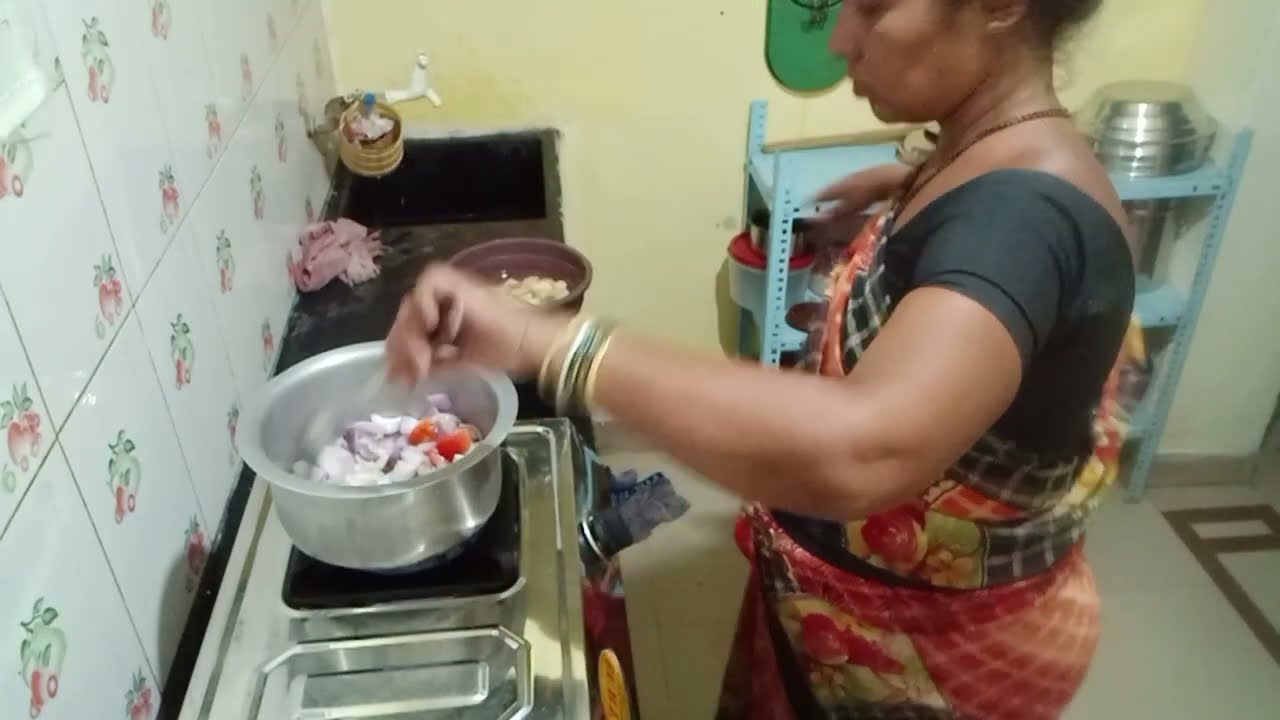 ಇವತ್ತಿನ ಊಟಕ್ಕೆ ಟಮೋಟ ಸಾರು ಮುದ್ದೆ🍅🍅#youtube #tuluvlogs 