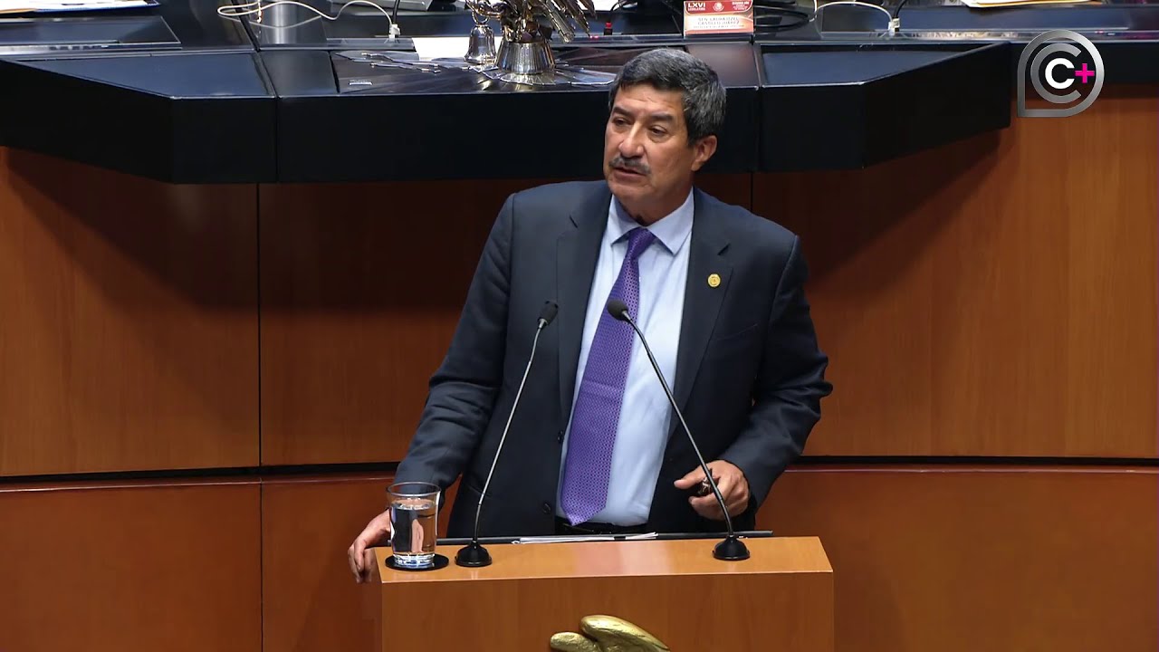 Presentación de punto de acuerdo sobre renuncia inmediata e irrevocable de Adrian G. Aguirre Hdz