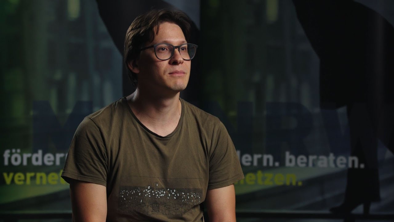 3 Fragen an Christian Löhr, Across The Board