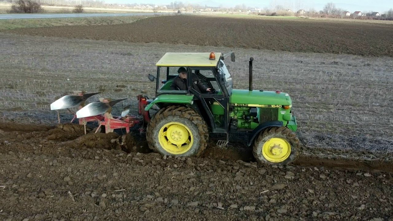 Oranje 2022 | John Deere 1640 Plowing 2022