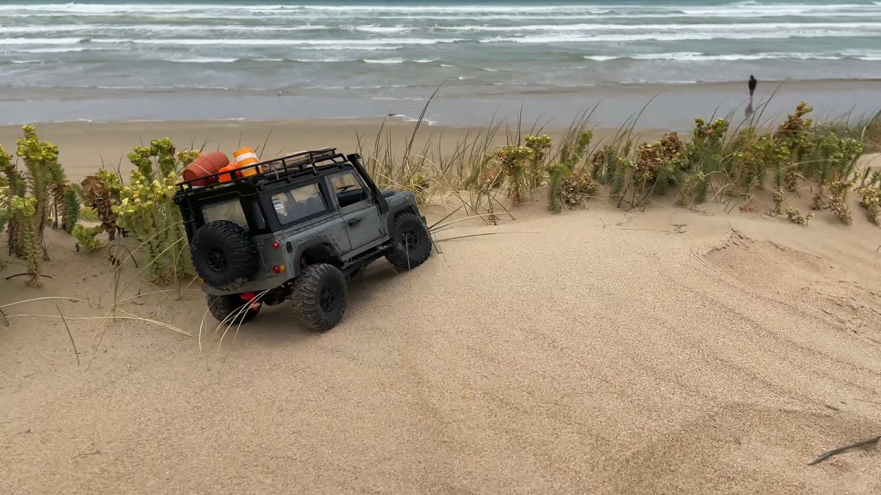 1/12 Off Road RC | MN 99s D90 #10 - Goolwa Beach Trailing