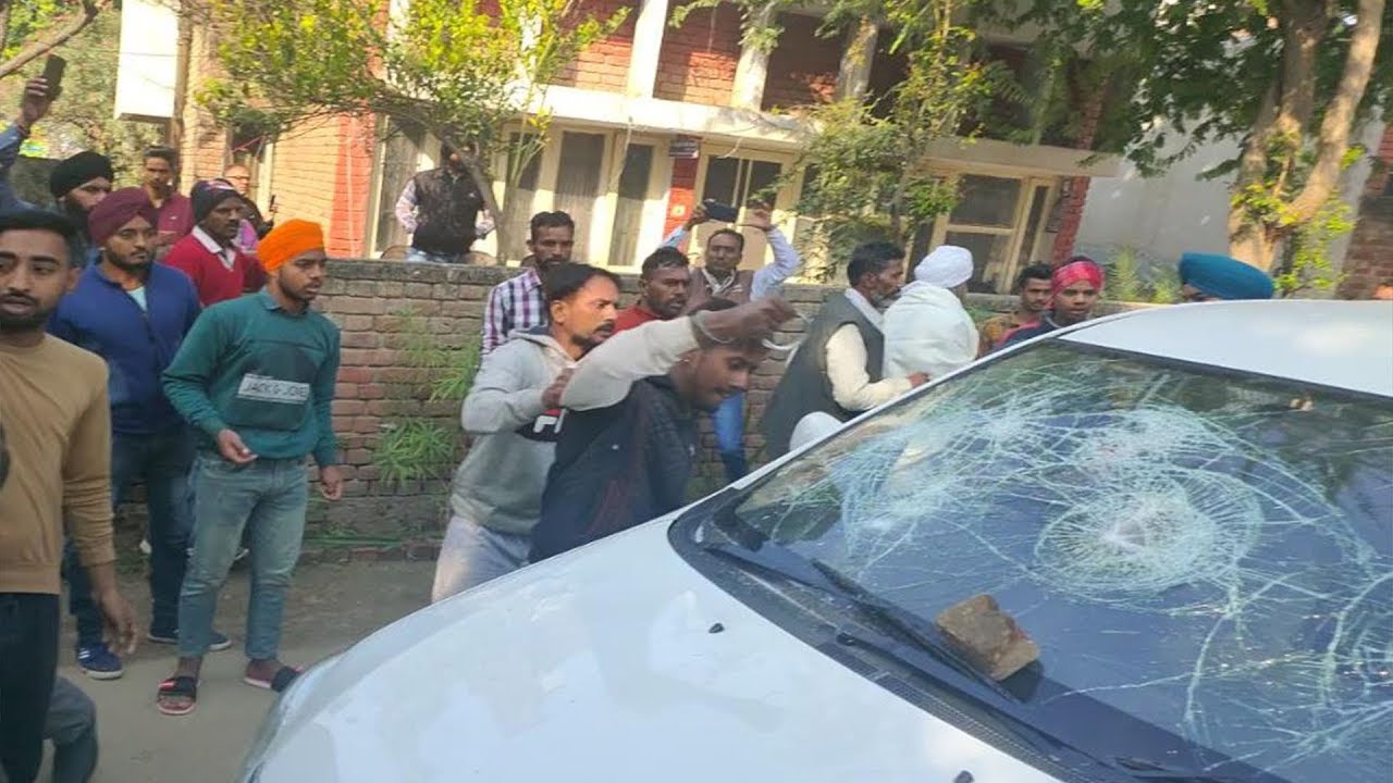 Cong MLA’s car attacked in Moga as he tries to pacify protesters