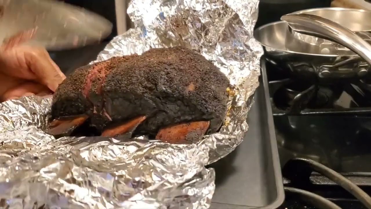 LES BBQ BEEF RIBS. THE FIRST PERSON ON YOUTUBE TO REVIEW THEM.