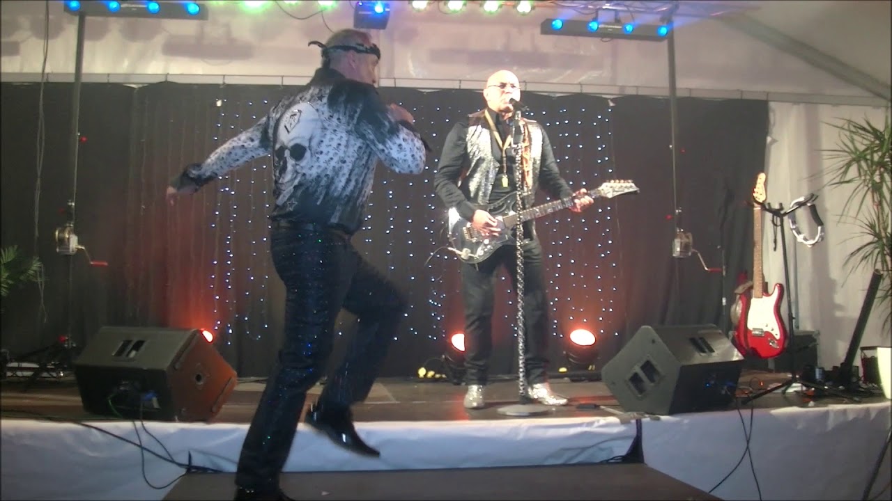 Hits On Tour