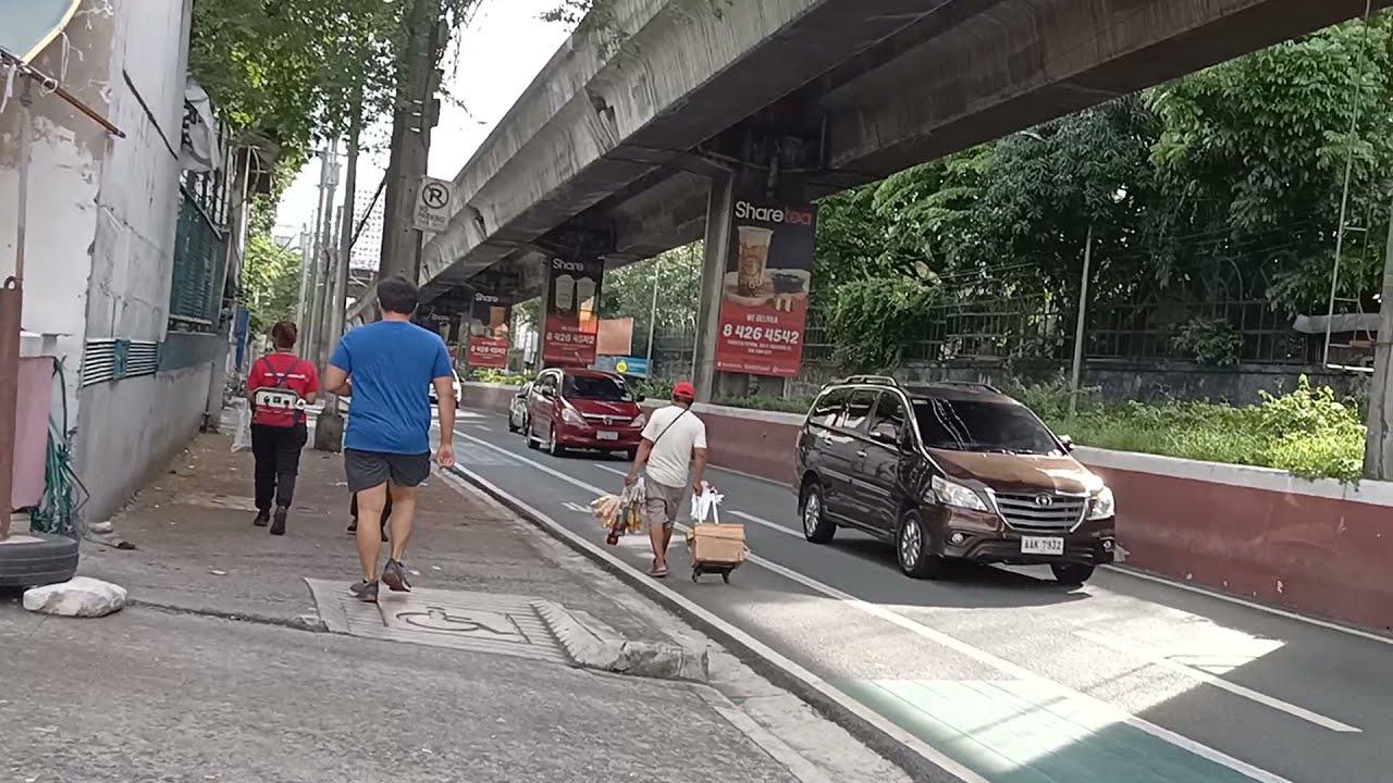 Afternoon Walk, Robinsons Magnolia to LRT2 Gilmore Station