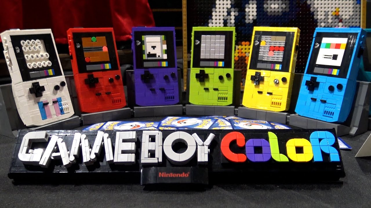Custom LEGO Nintendo Game Boy Color