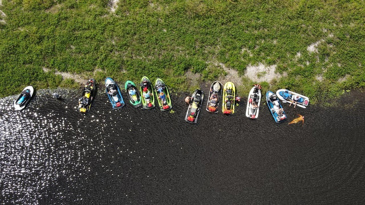 KISSIMMEE RIVER MADNESS. Part one. Stuck on the river with NO FUEL.