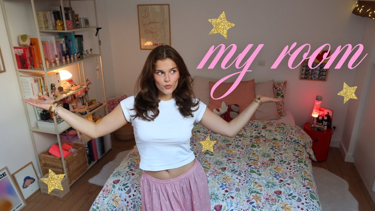 ROOM TOUR !!