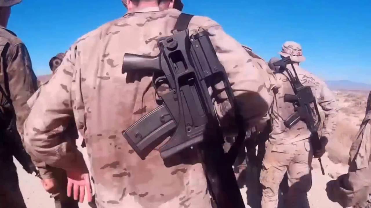 Paso ligero Legión española.