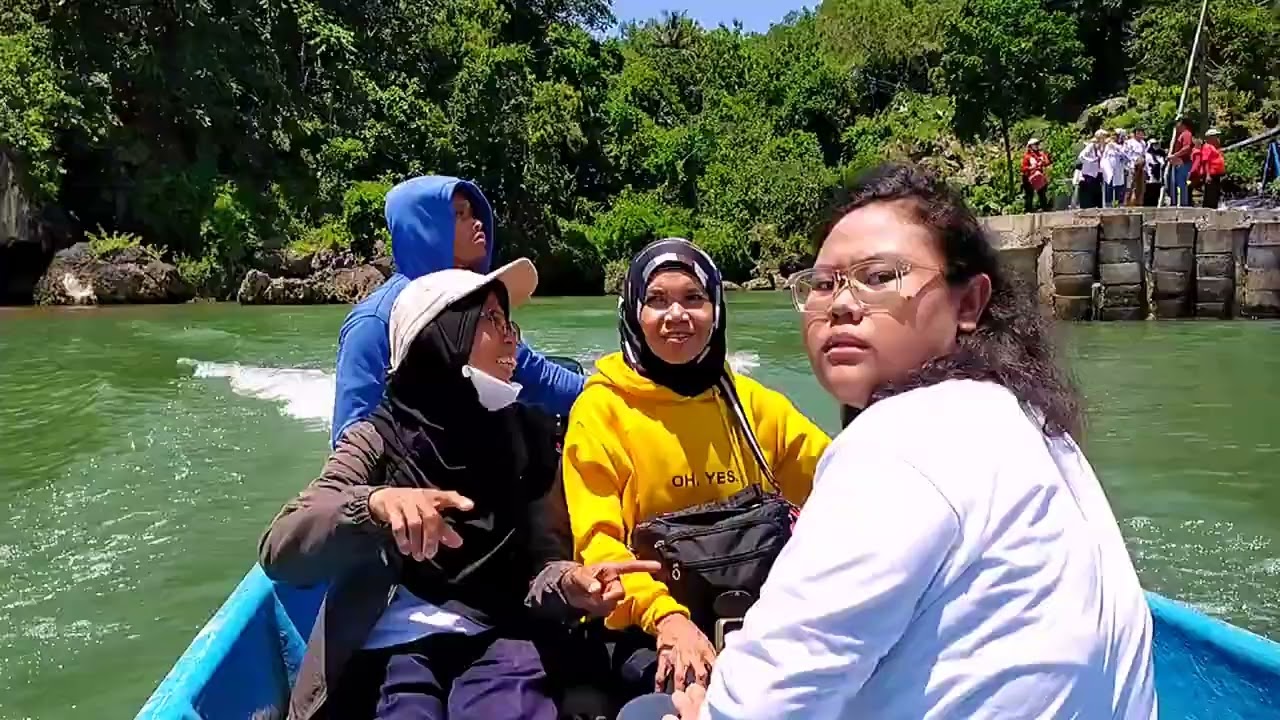 IKA TAMSIS &lsquo;86 GOES TO GUNUNGKIDUL YOGYAKARTA - SEMESTA TOUR & TRAVEL
