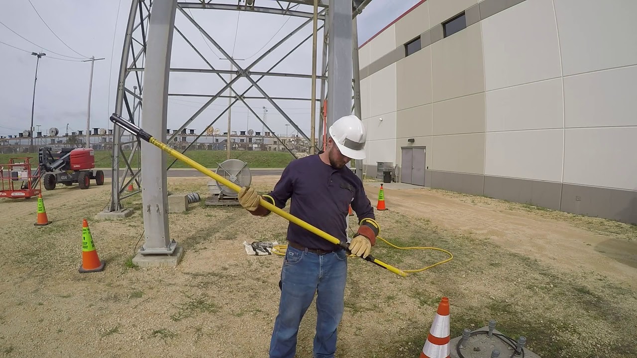 How to Operate a Hotstick
