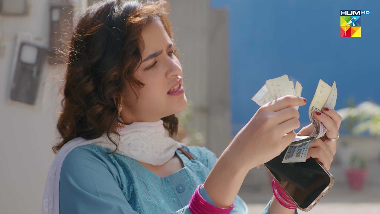 Itny Thoray Paison Se Kya Khareedun Gi..? #sabaeasyloadwali #aniqazulfiqar - HUM TV
