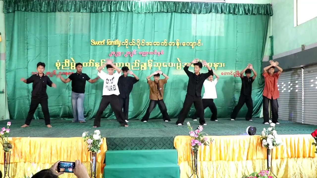 G-8ကျောင်းသားများ၏ 