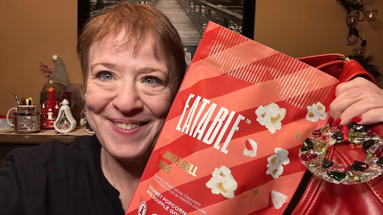 ASMR-a whispered/soft spoken reveal of what we found at the One of a Kind Show!!  Lots of tapping