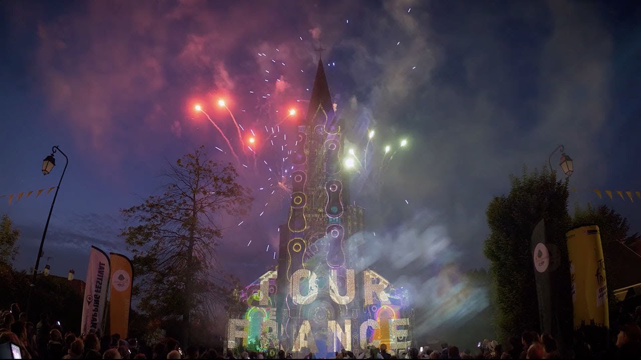 Maillon jaune, Église Saint Ranulphe, Lauwin Planque, France, mai 2025
