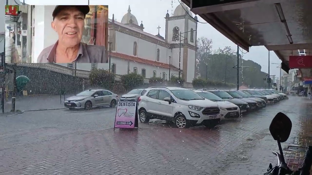 Evangelizando e caiu uma pancada de chuva.