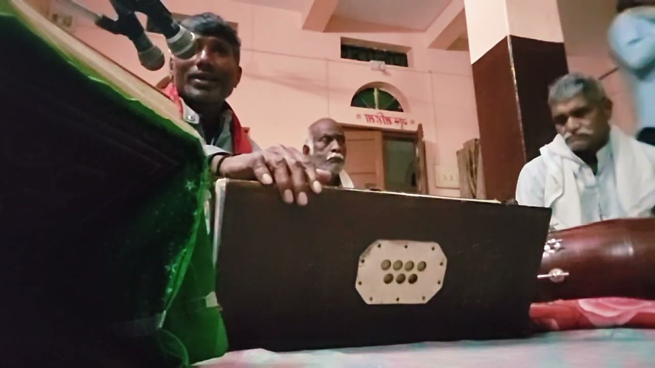 शब्द प्रताप आश्रम सीता खेड़ी से प्रार्थना होली चैनल को सब्सक्राइब ज़रुर करें धन्यवाद 