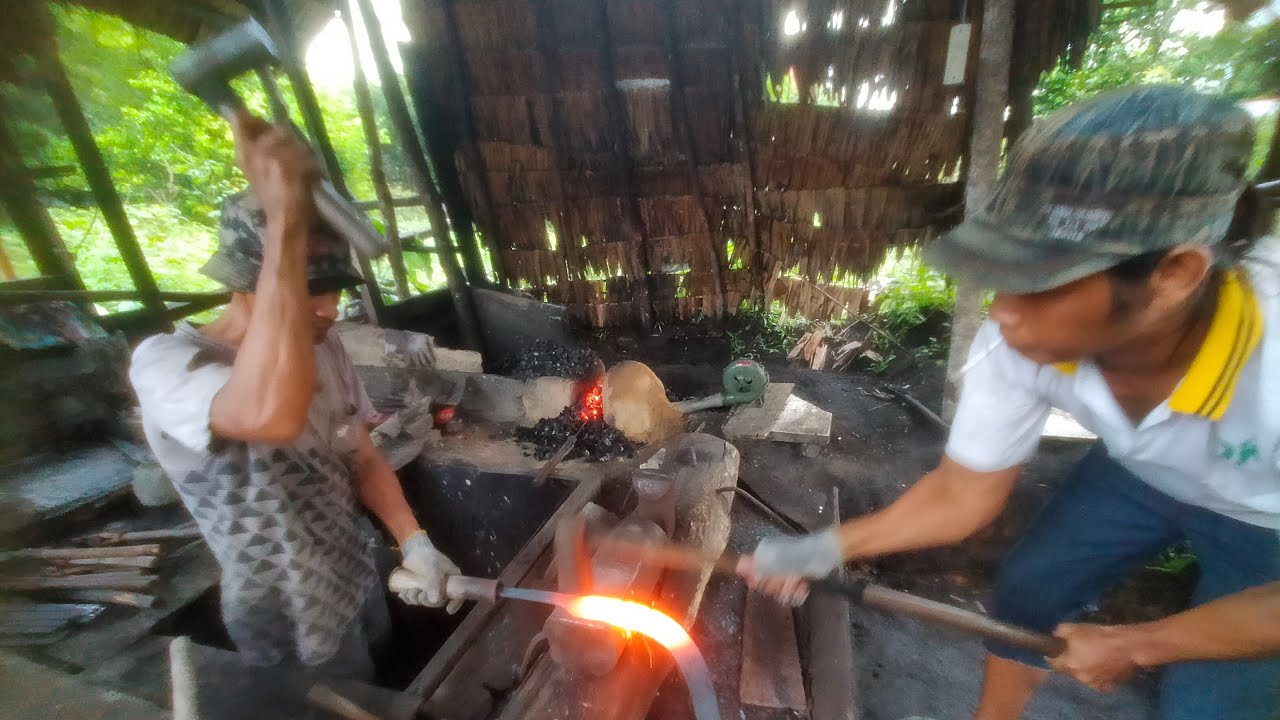 Live Pandai Besi Tradisional | Hari ini Membuat Alat Panen Egrek Sawit