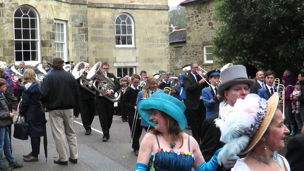 Midday Dance Helston Flora Day 2015 Cross Street