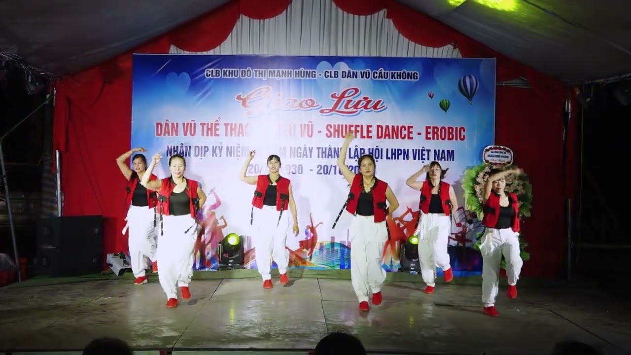 CLB THÔN 2 NHÂN NGHĨA - BÀI NHẢY LIÊN KHÚC EM ĐỪNG KHÓC VÀ TÌNH YÊU BẤT DIỆT