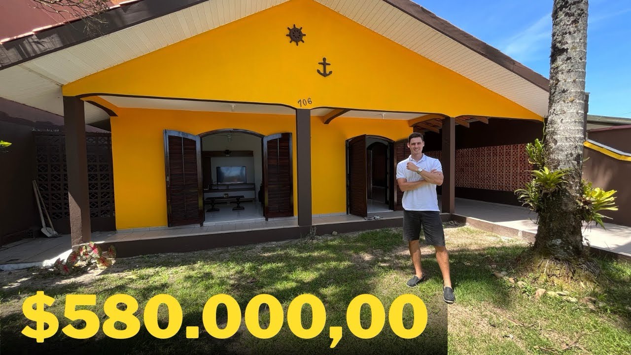 CASA COM ESPAÇO DE TERRENO E ÁREA DE LAZER NO BALNEÁRIO NEREIDAS - GUARATUBA PR🌟