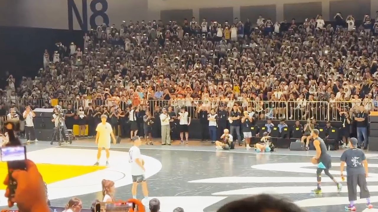 Stephen Curry Shocks China With Unreal Farthest Shots!
