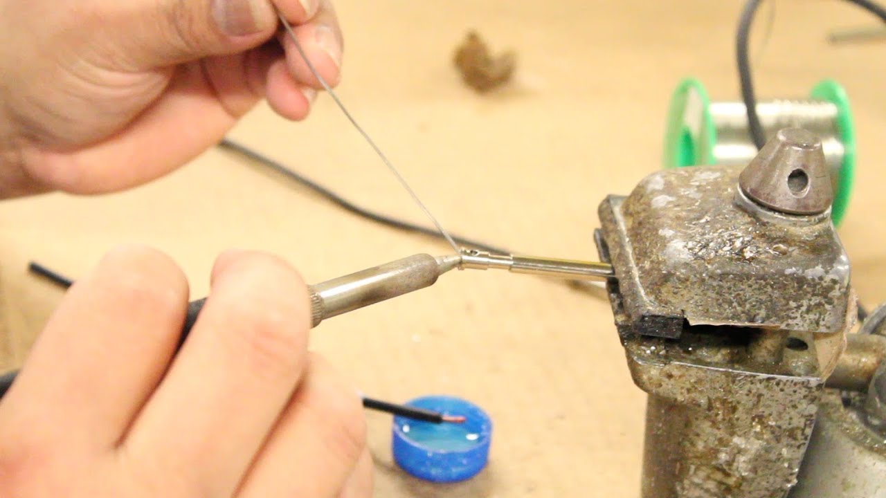 The Proper Way to Solder a Banana to Keep The Tips From Cracking