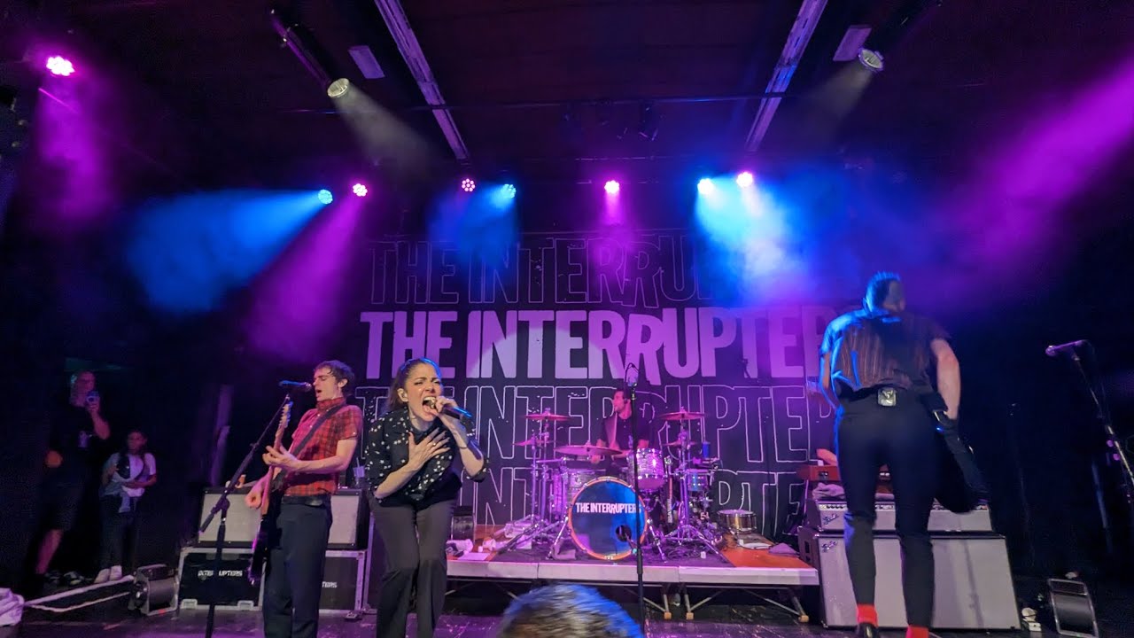 The Interrupters - In the Mirror Live | Alter Schlachthof Wels 2023 SBÄM