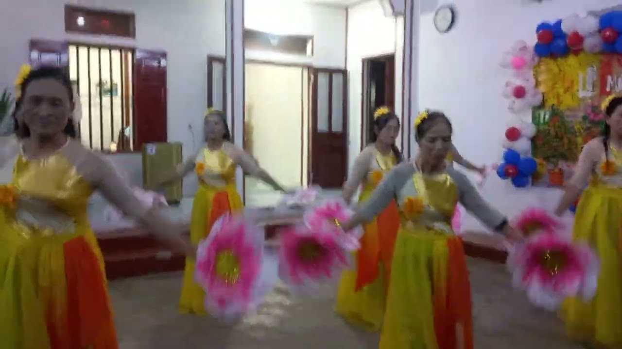 Chương trình VN Chào mừng Lễ mừng thọ Ông, Bà Trần Huỳnh Thôn Thọ cách, xã Phong doanh Ninh Bình. 