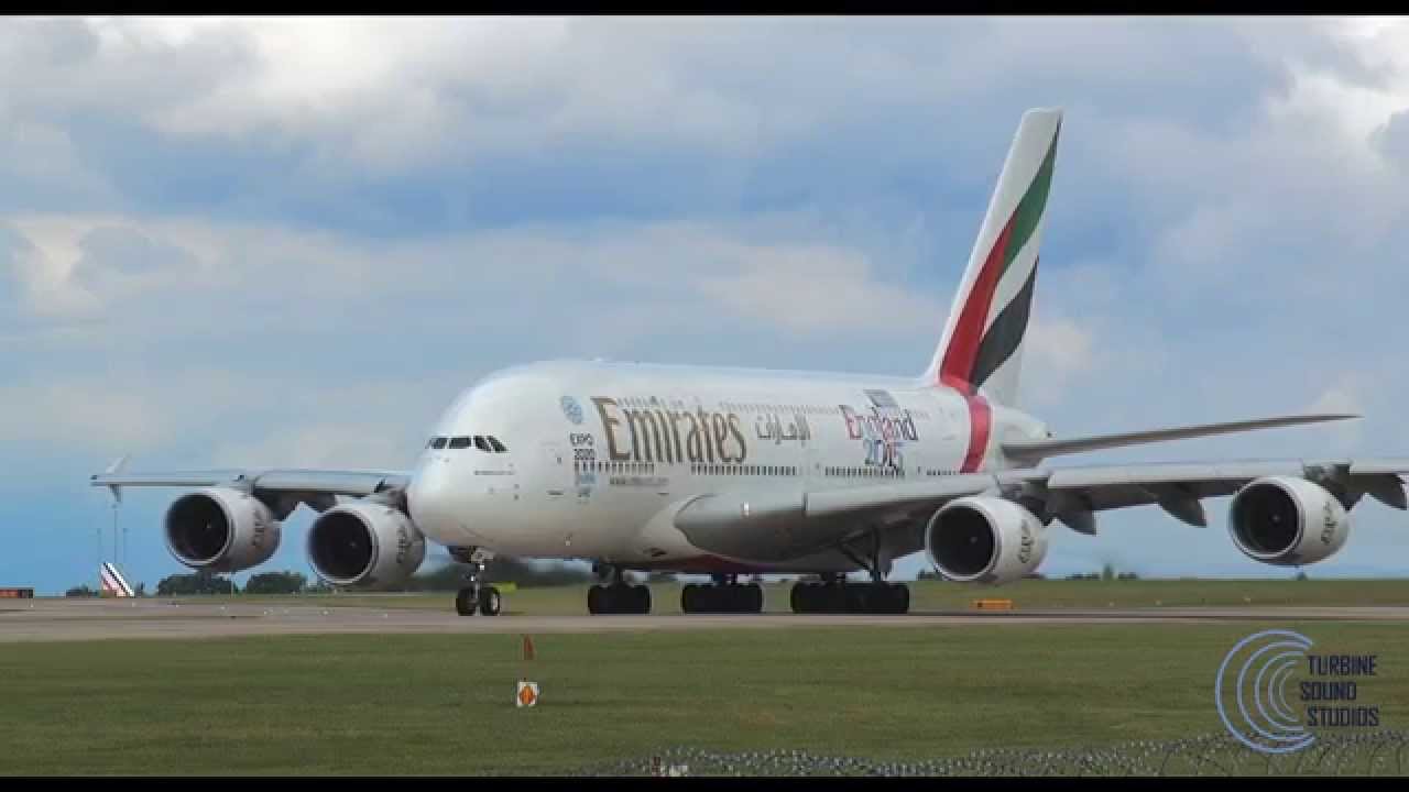 Airbus 380-800 + Boeing 777-300ER Emirates takeoff 1080p