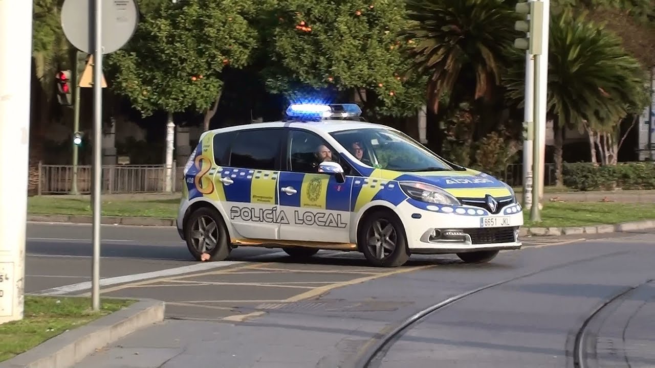Policía Nacional + Policía Local Sevilla