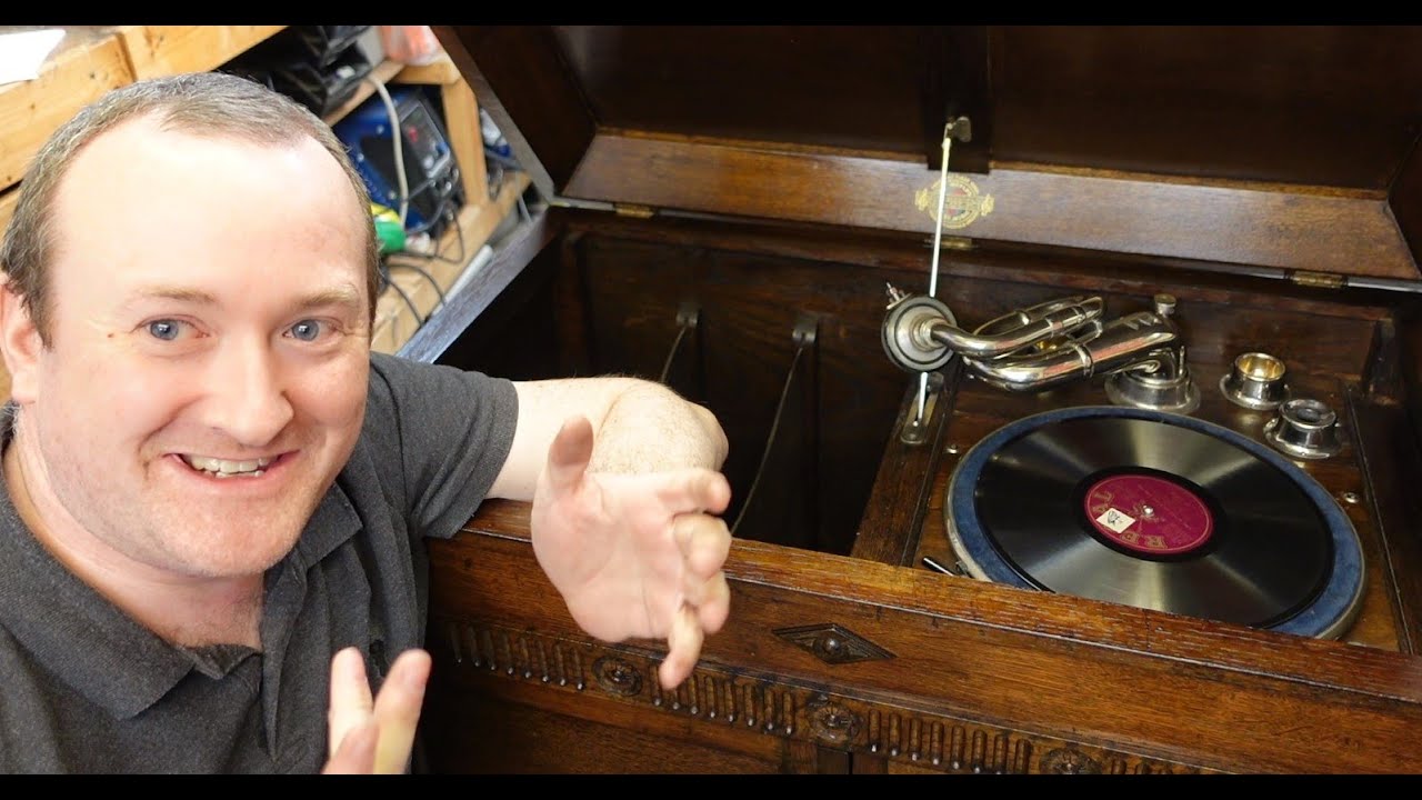 1927 Gilbert Gramophone