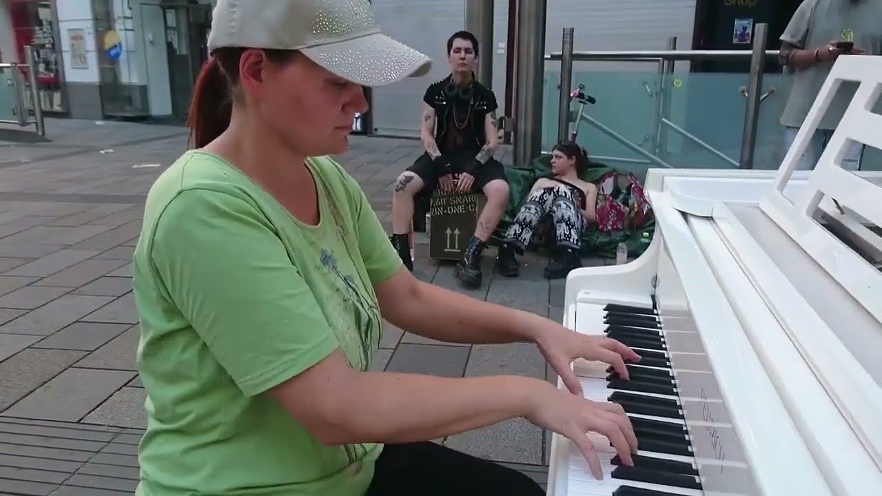 😇PUBLIC Street Piano! Piano