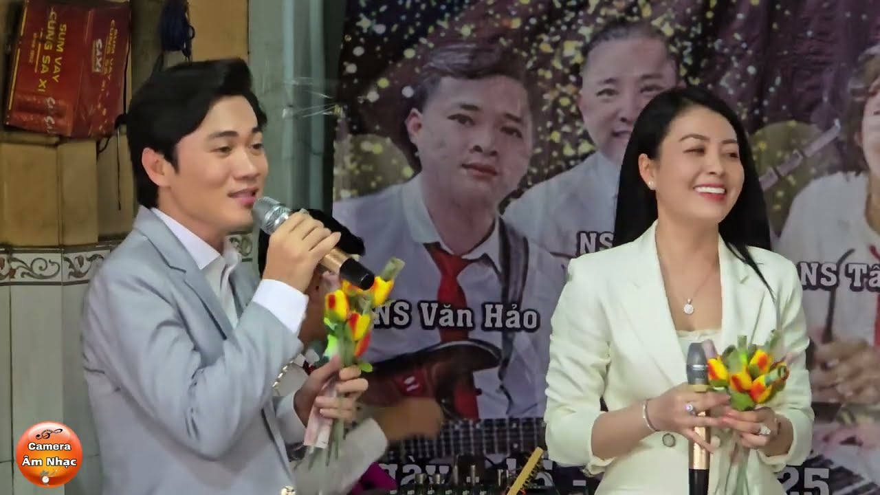 Cực Đã Khi Cvvc Nguyễn Văn Khởi & CBVC Võ Ngọc Quyền Tranh Nhau Lên Câu Vọng Hơi Dài Quá Hay Cả Nhà