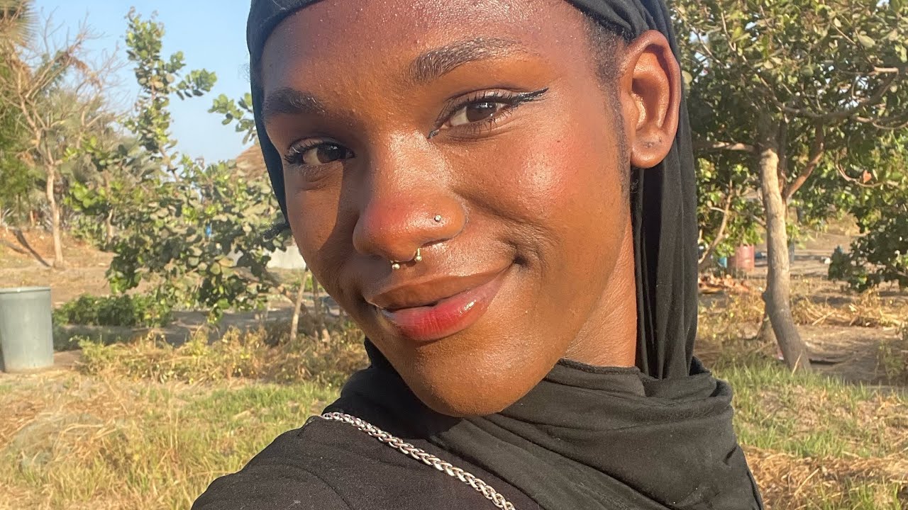 How to get around in Gambia (taxis and local transportation)
