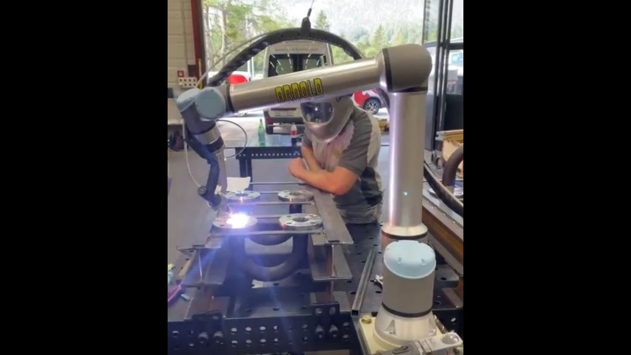 WIG Cobot Schweissen mit Kaltdrahtzuführung