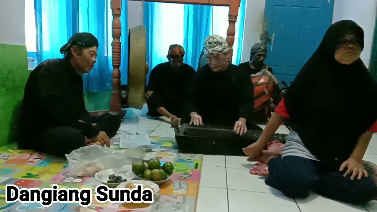 Seni Patun Sunda Carita  