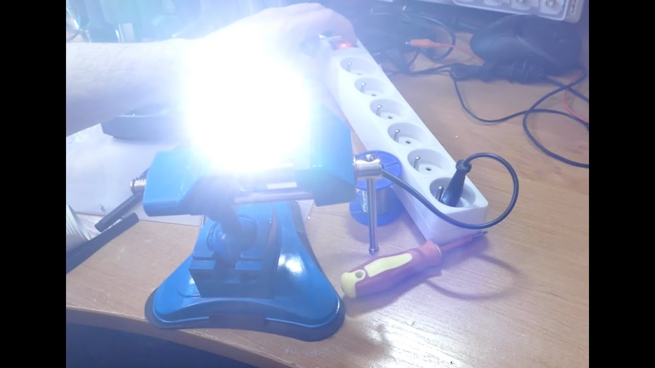 Naprawa lampy LED. Wymiana diody LED.