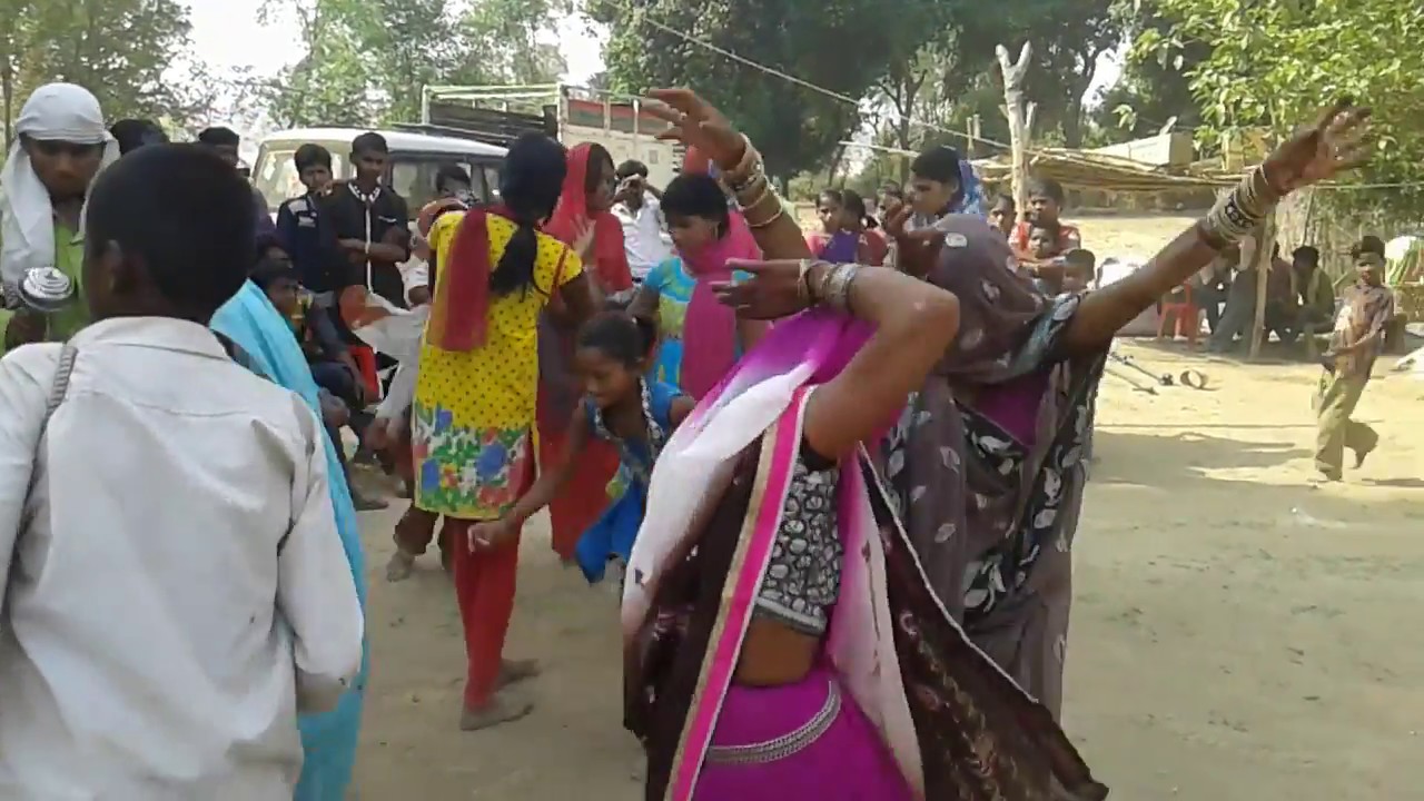 शादी - देशी - गांव डान्स ।। सीधी डान्स ।। देहाती डान्स ।। ram bahadur kewat ।।