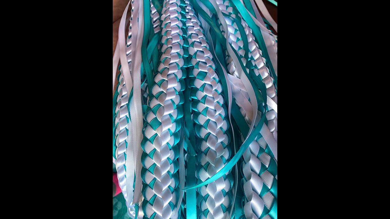How To Make a 2 Color Braided Ribbon Lei (Process Video)