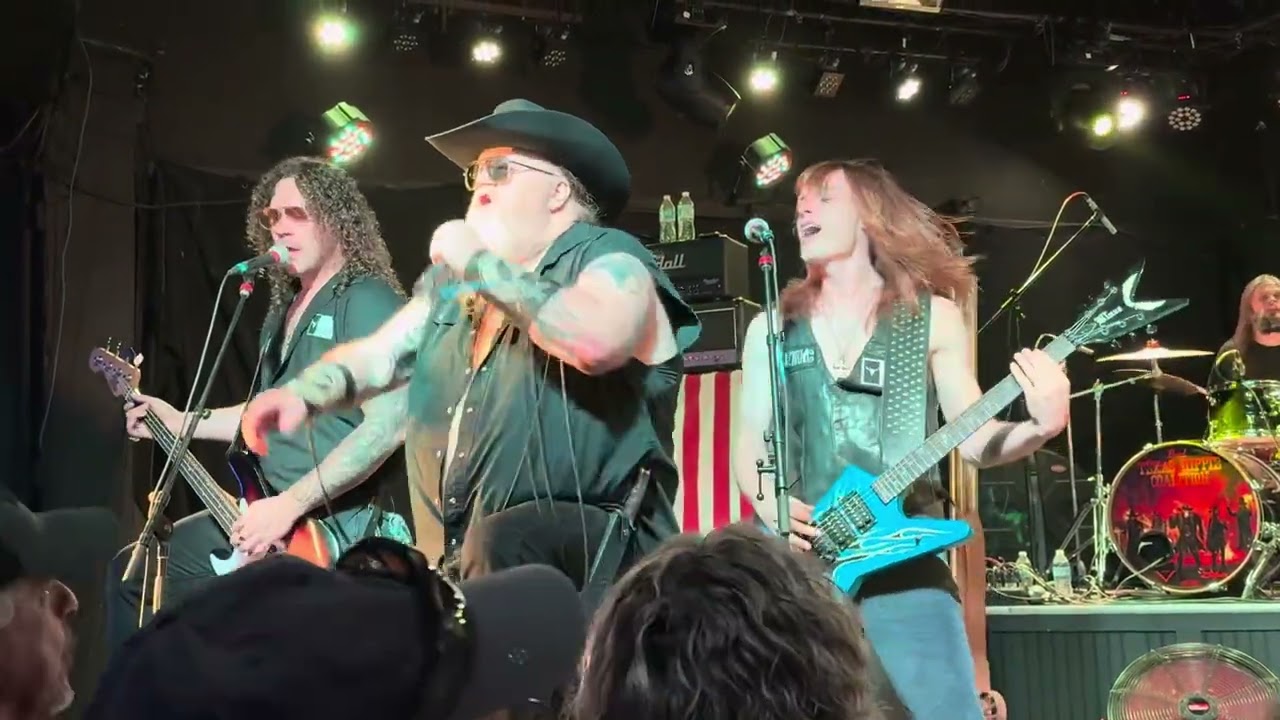 Texas Hippie Coalition - Turn It Up - The Blue Note - Harrison, OH - 9/19/25