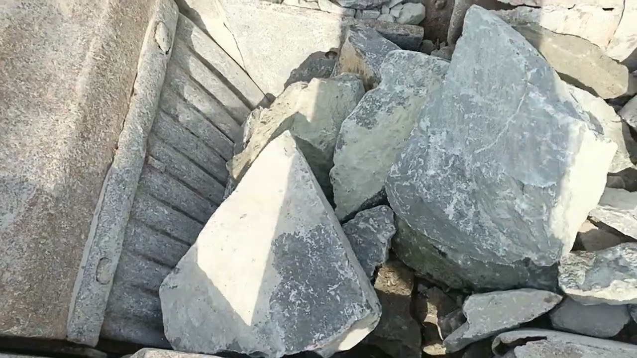 #Stonecrushers #rockcrusher #rockcrushing #jawcrusher  #stonecrusherplant #stonecrush #asmrsounds
