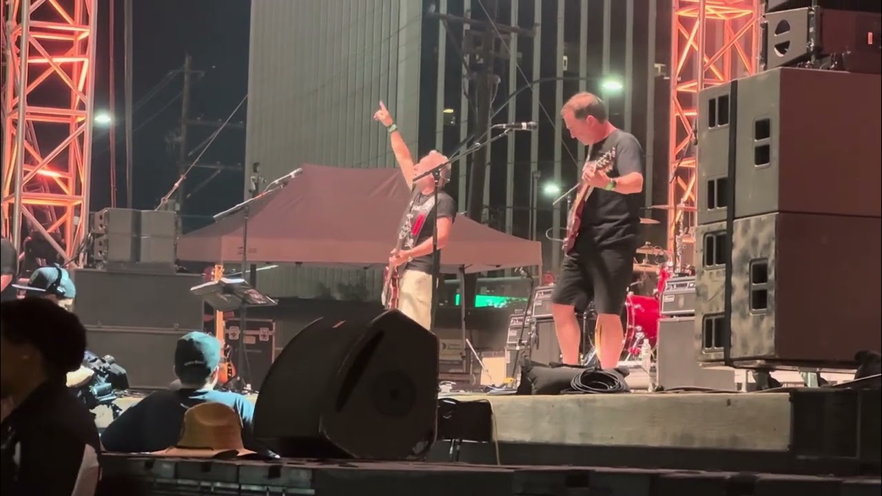 Peter Hook PUNK ROCK BOWLING 2025 “Love Will Tear Us Apart”