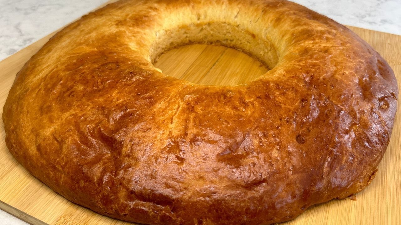 Rosca  - Requeifa de Massa Sovada -  Portuguese Sweet Bread