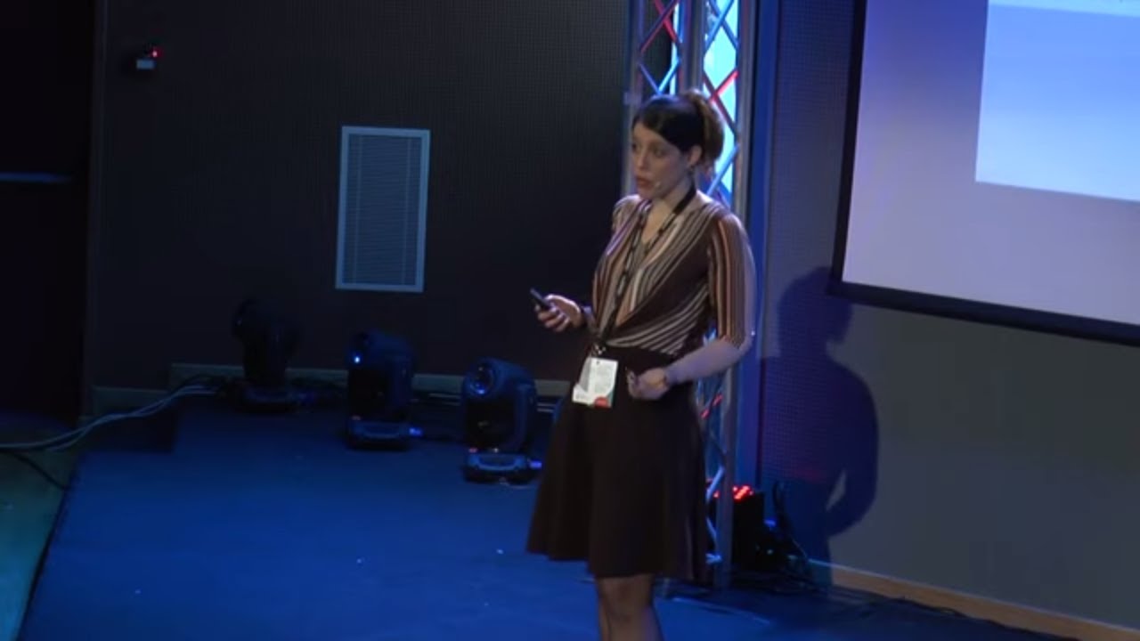 22 χρόνια ζωής με μπαταρίες  | Angeliki Asimaki | TEDxUniversityofCrete