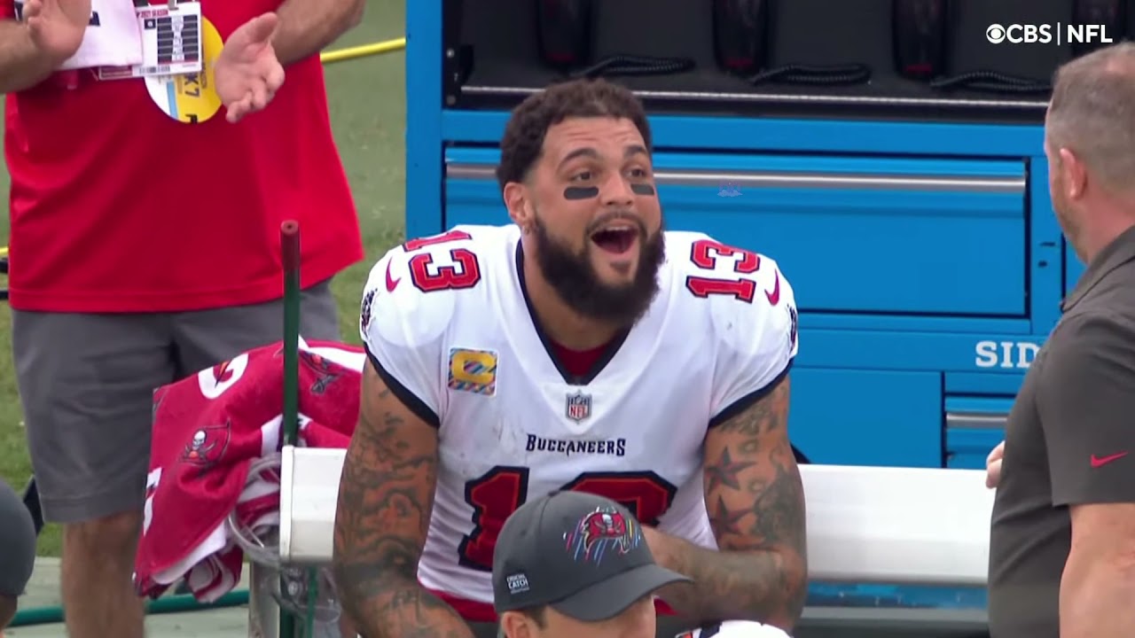Mike Evans gives Tom Brady's 600th career TD pass to a fan (funny sequence)