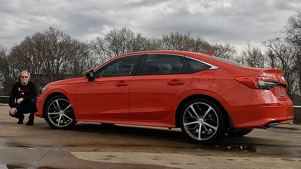 2023 Honda Civic Touring - What Do You Get For A Price Of $31,145?